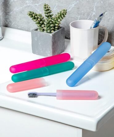 Toothbrush Travel Container – Pack of 4 (Multicolor)